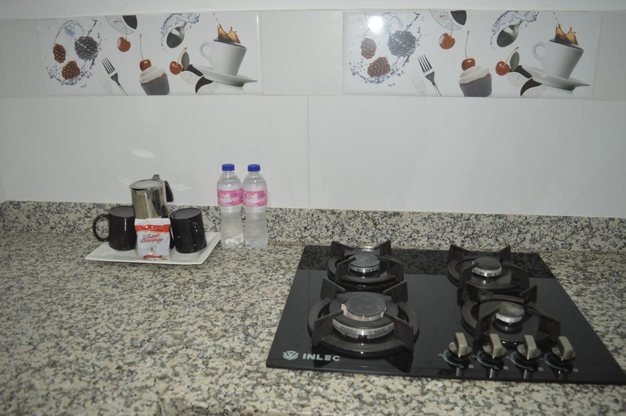Apartamento Amueblado Caribe, Santo Domingo A 10 Minutos Del Aeropuerto Internacional De Las Americas Ngoại thất bức ảnh