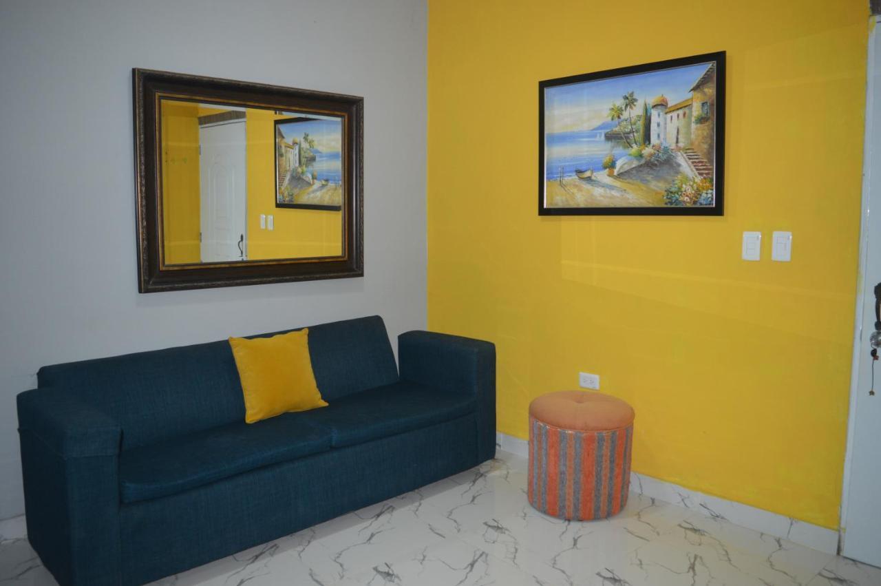 Apartamento Amueblado Caribe, Santo Domingo A 10 Minutos Del Aeropuerto Internacional De Las Americas Ngoại thất bức ảnh